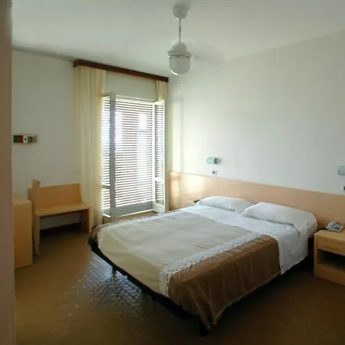 Hotel Dolores Cesenatico